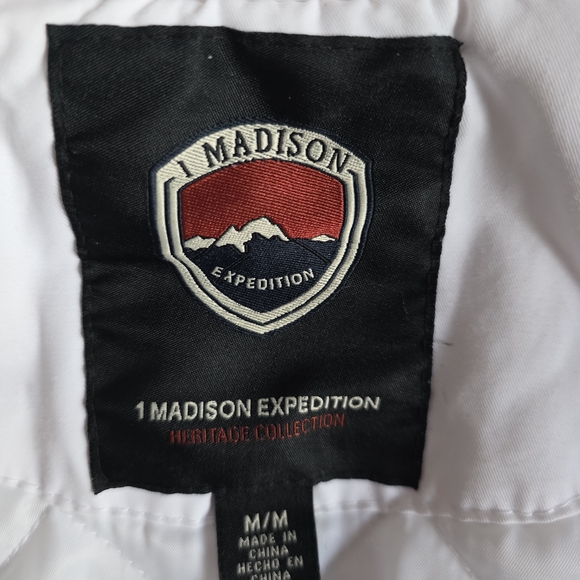 Women's White Quilted Jacket - Picture 3 of 7